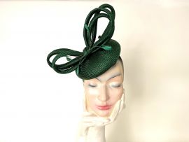 Fascinator gruen Parasisol.jpg